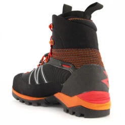 Garmont G-Radikal GTX - Mountaineering Boots -Outdoor Shoes Store garmont g radikal gtx mountaineering boots detail 5