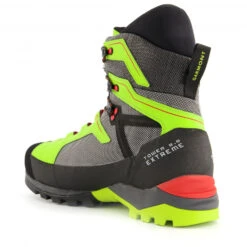 Garmont Tower 2.0 Extreme GTX - Mountaineering Boots -Outdoor Shoes Store garmont tower 20 extreme gtx mountaineering boots detail 5