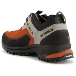 Garmont Women's Dragontail Tech - Approach Shoes -Outdoor Shoes Store garmont womens dragontail tech approach shoes detail 5