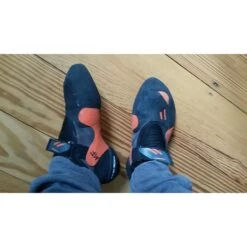 Shark 2.0 - Climbing Shoes -Outdoor Shoes Store mad rock shark 20 kletterschuhe d20b66f205352daea17a57b89c2efa17 1