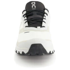 On Cloudventure Waterproof - Trail Running Shoes -Outdoor Shoes Store on cloudventure waterproof trail running shoes detail 3